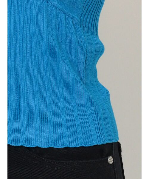 MURUA（ムルーア）の「バックレースアップキャミソール（ニット/セーター・レディース・ブラック/グリーン/ブルー/ブラウン・FREE）」の9枚目の写真