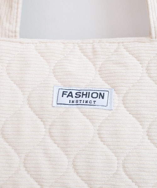 shopnikoniko（ショップニコニコ）の「トートバッグ　キルティング A4 コーデュロイ  キルティングバック トート かわいい（トートバッグ・レディース・ブラック/ホワイト/ベージュ・フリー）」の9枚目の写真