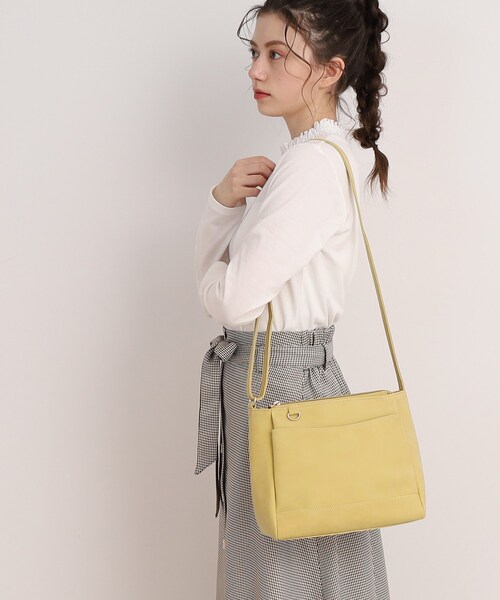 SHOO・LA・RUE（シューラルー）の「◆多収納ポケットミニショルダー（ショルダーバッグ・レディース・アイボリー/ブラック/イエロー/ブルー・00）」の20枚目の写真