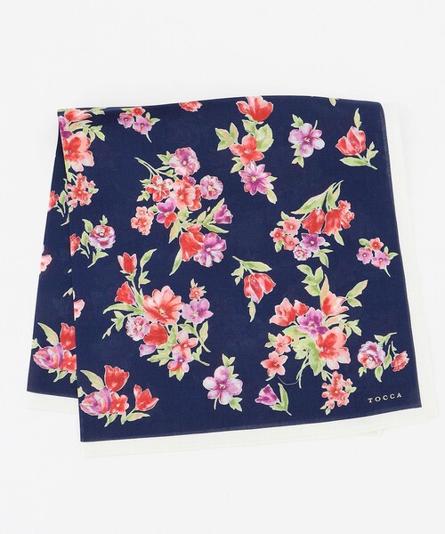 TOCCA（トッカ）の「WATER COLOR HARMONY PRINT ハンカチ（ハンカチ/ハンドタオル・レディース・アイボリー系/ネイビー系/ホワイト系・F）」の3枚目の写真