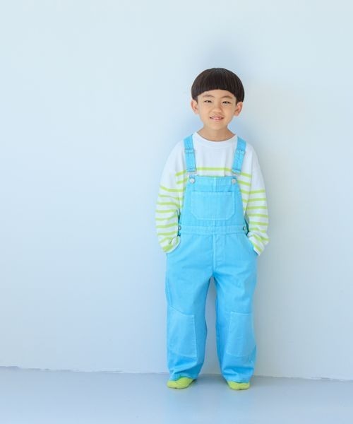 LOWRYS FARM（ローリーズファーム）の「カラーオーバーオール　183331（サロペット/オーバーオール・キッズ・ピンク/イエロー/ブルー・110cm/120cm/130cm/140cm/150cm）」の2枚目の写真