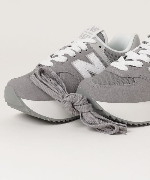 NEW BALANCE(ニューバランス)の「ニューバランス New Balance 574+_(スニーカー・レディース・グレー・23.5cm/24.5cm/25.0cm/24.0cm/23.0cm)」の4枚目の写真