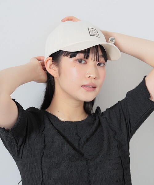 BEAMS HEART(ビームスハート)の「BEAMS HEART / ヘリンボーン織 キャップ(キャップ・レディース・ブラック/ベージュ/アイボリー/ブラウン系その他/オフホワイト/ブラック系その他4・FREE)」の10枚目の写真