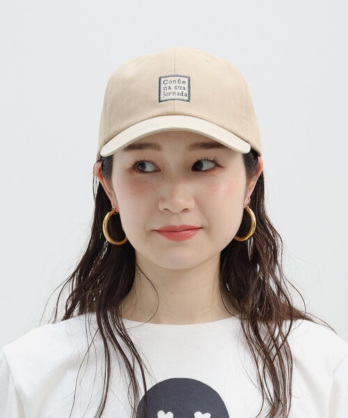 BEAMS HEART(ビームスハート)の「BEAMS HEART / ヘリンボーン織 キャップ(キャップ・レディース・ブラック/ベージュ/アイボリー/ブラウン系その他/オフホワイト/ブラック系その他4・FREE)」の8枚目の写真