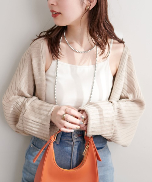 natural couture(ナチュラルクチュール)の「袖口ターンバックリブボレロ(カーディガン/ボレロ・レディース・ベージュ/サックスブルー/オフホワイト/グレー・FREE)」の7枚目の写真