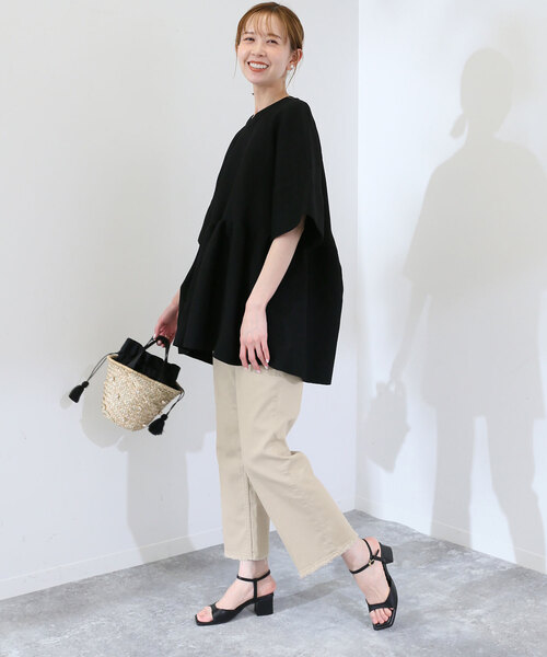 SLOBE IENA（スローブイエナ）の「【Healthy DENIM/ヘルシーデニム】クロップドフレアデニムパンツ（デニムパンツ・レディース・ベージュ/サックスブルー・25/23/24/22）」の10枚目の写真