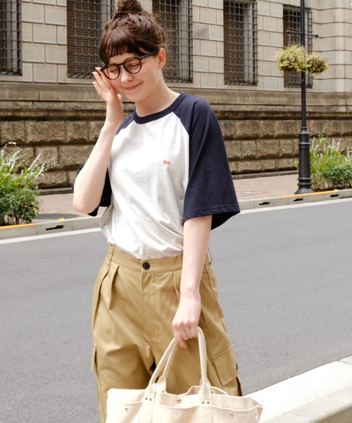 MONO-MART LADY'S（モノマートレディース）の「ナンバリング刺繍ビッグラグランスリーブ半袖Tシャツ（Tシャツ/カットソー・レディース・オレンジ/ネイビー/ブラウン/ブラック/チャコールグレー・FREE）」の7枚目の写真