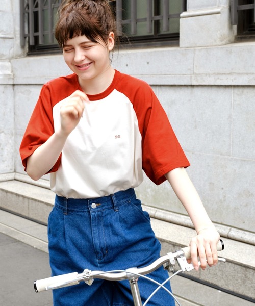 MONO-MART LADY'S（モノマートレディース）の「ナンバリング刺繍ビッグラグランスリーブ半袖Tシャツ（Tシャツ/カットソー・レディース・オレンジ/ネイビー/ブラウン/ブラック/チャコールグレー・FREE）」の17枚目の写真