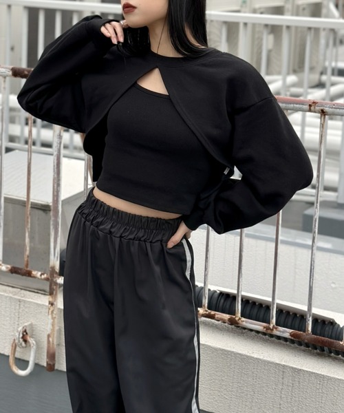 LVEU.(ラブユ.)の「Cropped layered sweat & cami set / クロップドレイヤードスウェット&キャミセット(Tシャツ/カットソー・レディース・ブラック・FREE)」の15枚目の写真
