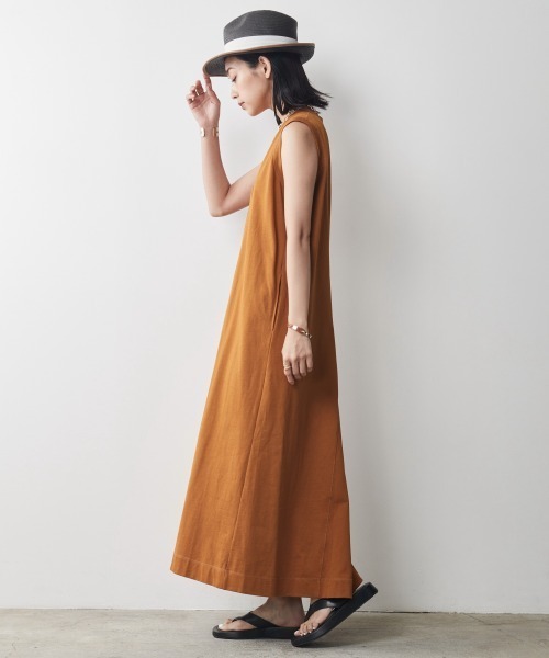 CHIC STYLE（シックスタイル）の「＜大きいサイズ＞綿100％バックフレアタンクトップカットソーワンピース シックスタイル（ワンピース・レディース・ブラック/マスタード・L/LL/3L/4L/5L）」の14枚目の写真