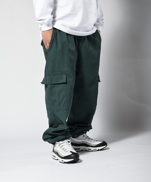 LFYT（エルエフワイティー）の「LFYT ラファイエット [Lafayette] - リラックスフィット カーゴパンツ テーパード [RELAXED FIT CARGO PANTS] LS231203（カーゴパンツ・メンズ・グリーン/チャコールグレー/ブラック・XX-LARGE/X-LARGE/LARGE/MEDIUM）」の20枚目の写真