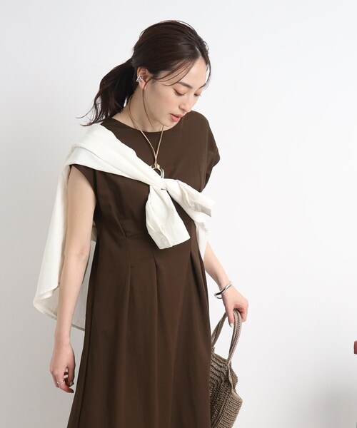 DRESKIP（ドレスキップ）の「◆【接触冷感】これ1枚で魅了する ウエストタックワンピース（ワンピース・レディース・グリーン/ダークブラウン/ブラック・02/04/03）」の19枚目の写真