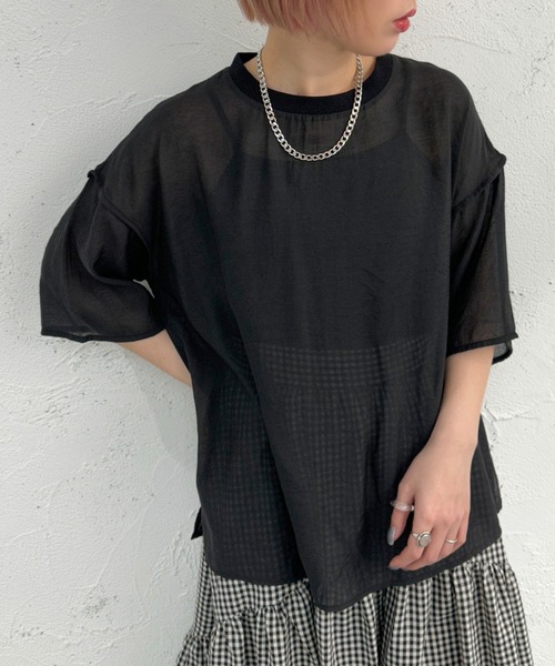 apres jour mignon（アプレジュールミニョン）の「シアーパイピングTシャツ【ZOZOTOWN限定アイテム】（シャツ/ブラウス・レディース・アイボリー/ブルー/グリーン/ブラック・フリー/X-LARGE）」の2枚目の写真