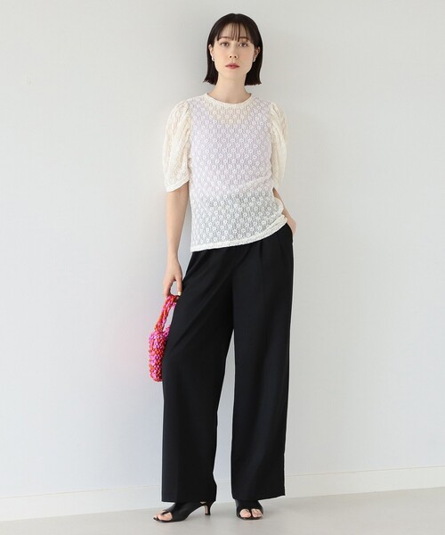 Ray BEAMS(レイビームス)の「Ray BEAMS / フラワー レース ギャザー スリーブ Tシャツ(Tシャツ/カットソー・レディース・オフホワイト/ブラック・ONE SIZE)」の18枚目の写真