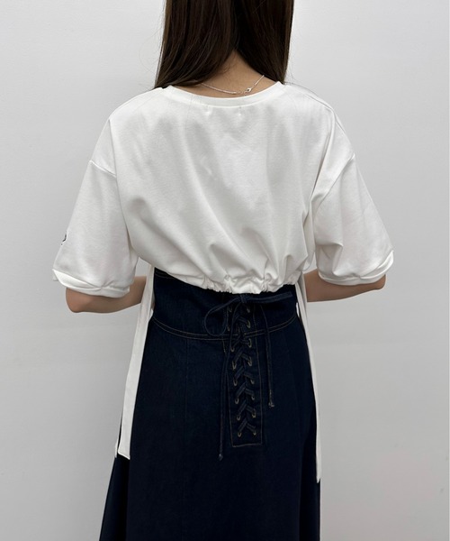 EPIMI E'PIMMY（エピミエピミー）の「裾ドロストクロップドTシャツ（Tシャツ/カットソー・レディース・オートミール/ブラック/オフホワイト/ブルー・MEDIUM）」の6枚目の写真