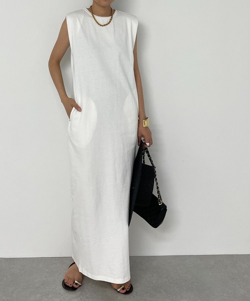 LOUNGEDRESS（ラウンジドレス）の「パワショルカットワンピース