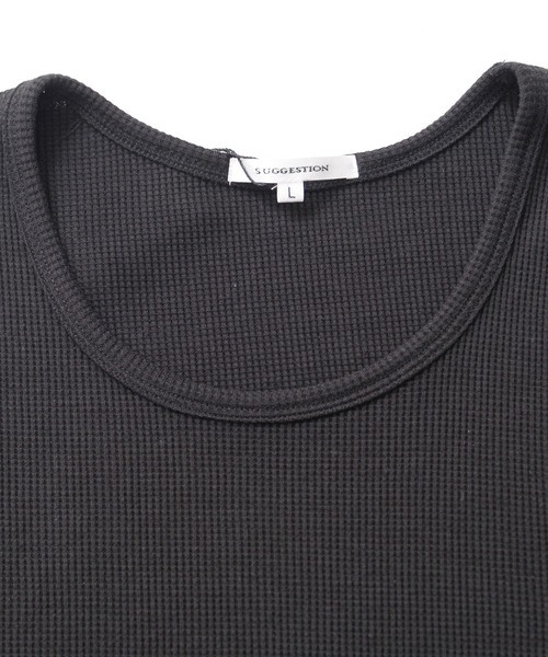 Revo.（レボ）の「ワッフル 裾スクエア タンクトップ / レイヤード ロング丈 タンクトップ（タンクトップ・メンズ・ホワイト/ブラック・M/L）」の5枚目の写真