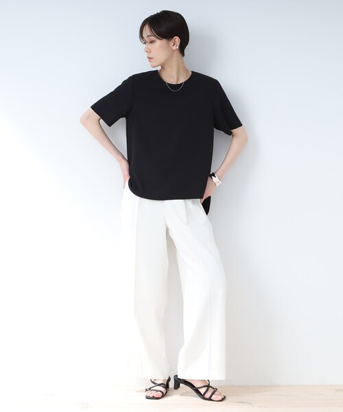 INDIVI(インディヴィ)の「◆【洗える/SETUP可能】シンプルTシャツライクブラウス(シャツ/ブラウス・レディース・オフホワイト/ブラック/ダークブラウン・40/38/36/19/15 /13/03/05)」の10枚目の写真