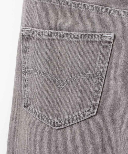 Mac-House(マックハウス)の「Levi's リーバイス SILVER TAB(TM) ルーズデニムパンツ(デニムパンツ・メンズ・グレー・32inch/34inch/30inch)」の5枚目の写真