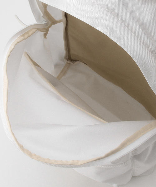 B:MING by BEAMS（ビーミングバイビームス）の「buddy×ビーミング by ビームス / 別注 Glossa BAG PACK（バックパック/リュック・メンズ・ホワイト/ブラック/オリーブ・ONE SIZE）」の16枚目の写真