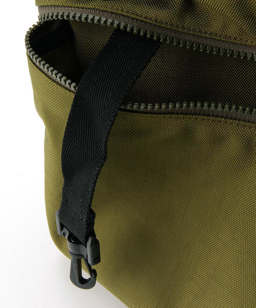 B:MING by BEAMS（ビーミングバイビームス）の「buddy×ビーミング by ビームス / 別注 Glossa BAG PACK（バックパック/リュック・メンズ・ホワイト/ブラック/オリーブ・ONE SIZE）」の20枚目の写真