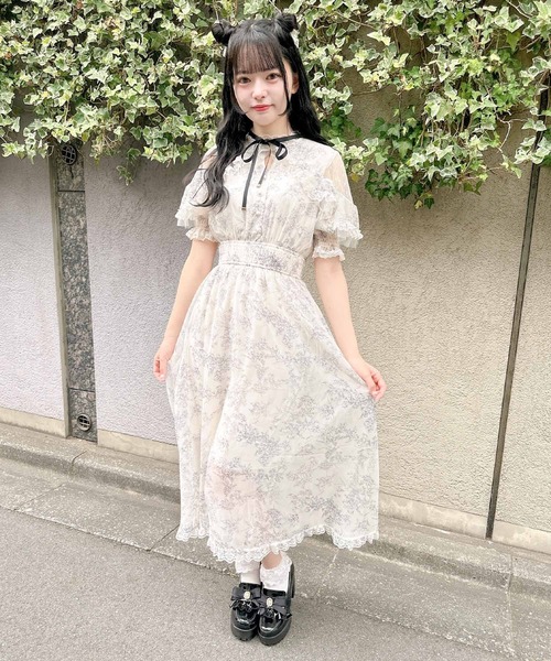 ROJITA(ロジータ)の「花柄ロングワンピース(ワンピース・レディース・アイボリー/ピンク/グレー・FREE)」の20枚目の写真