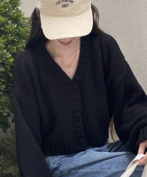 Ada.(エイダ)の「1枚で着回し力抜群◎ くるみボタン ショート丈 カーディガン(カーディガン/ボレロ・レディース・ブラック/グリーン/オフホワイト/イエロー/ブルー・FREE)」の21枚目の写真