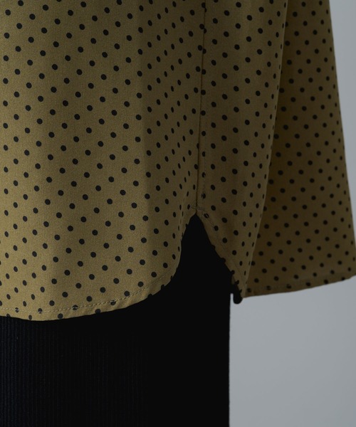 PUAL CE CIN（ピュアルセシン）の「ドットプリント バンドカラーブラウス（シャツ/ブラウス・レディース・ブラック/カーキ・FREE）」の18枚目の写真