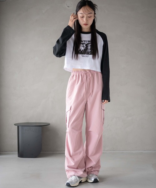 WEGO（ウィゴー）の「WEGO/【XSサイズ～豊富なサイズ展開】イージーパラシュートカーゴパンツ（カーゴパンツ・レディース・オリーブ/ライトピンク/ブラック/オフホワイト/グレー/ブラック系その他・SMALL/MEDIUM/X-SMALL）」の11枚目の写真