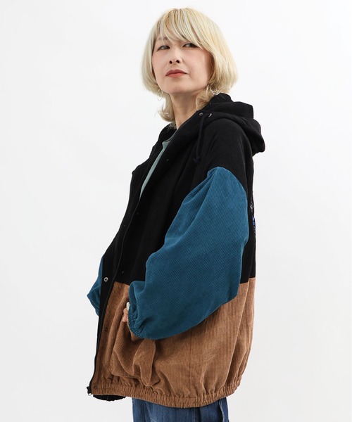 ScoLar（スカラー）の「133656：花ネコ刺繍 コーデュロイ配色ブルゾン