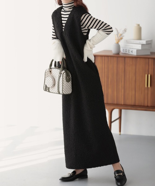 nouvellemoi（ヌーベルモイ）の「フェイクリングウールVネックジャンパースカート（ジャンパースカート・レディース・グレー/ベージュ系その他/ブラック・L/S/M）」の6枚目の写真