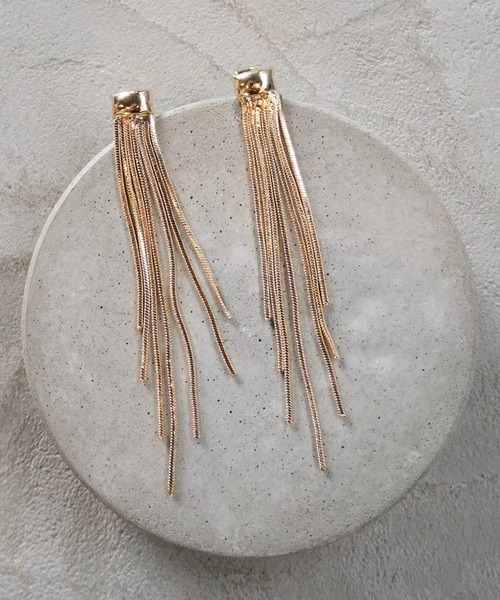 amplis(アンプリス)の「メタルフリンジスウィングイヤリング/swing earring(イヤリング・レディース・シルバー/イエローゴールド・FREE)」の2枚目の写真