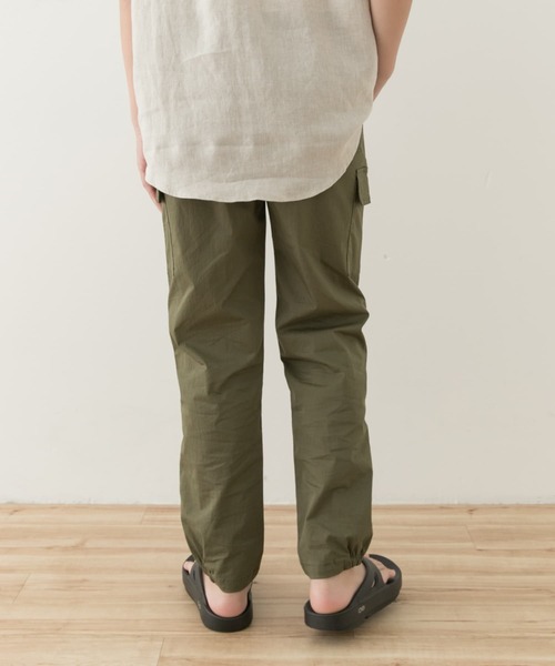 URBAN RESEARCH DOORS(アーバンリサーチドアーズ)の「カーゴパンツ(KIDS)(カーゴパンツ・キッズ・ネイビー/カーキ・150)」の3枚目の写真