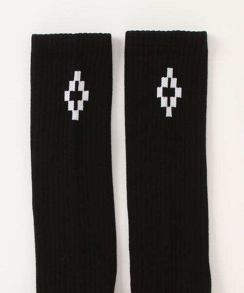 MARCELO BURLON（マルセロ・バーロン）の「【MARCELO BURLON】デザインソックス（ソックス/靴下・メンズ・ブラック/オレンジ・FREE）」の3枚目の写真