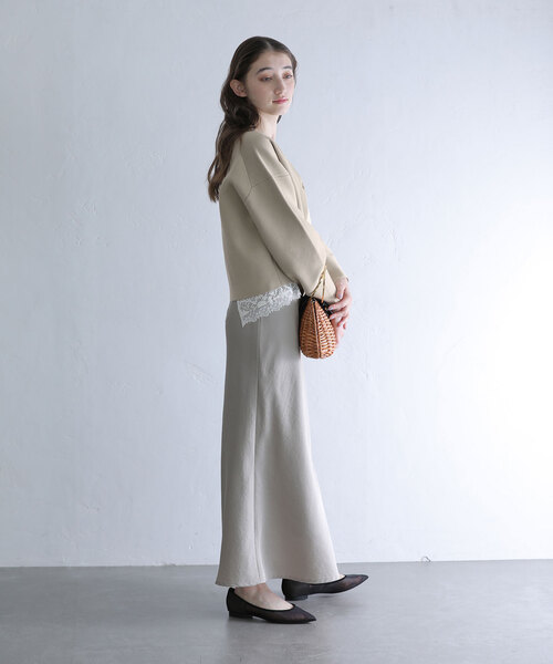 La TOTALITE(ラトータリテ)の「クロップドパールカーディガン(カーディガン/ボレロ・レディース・ベージュ/ネイビー/ホワイト・FREE)」の13枚目の写真