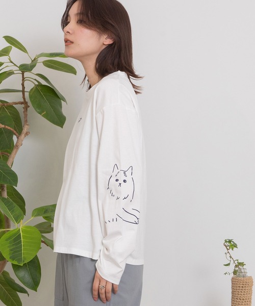 POU DOU DOU(プードゥドゥ)の「<WEB限定>ネコ袖プリントロンTee(Tシャツ/カットソー・レディース・オフホワイト/グレー・3)」の4枚目の写真