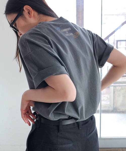 ANME（アンメ）の「【4サイズ展開】宇宙プリント半袖Tシャツ（Tシャツ/カットソー・レディース・ブラック系その他/ブラック系その他3/ブラック系その他2/ブラック系その他4/ブラック系その他6/ブラック系その他5・M/L/XXL/XL）」の11枚目の写真