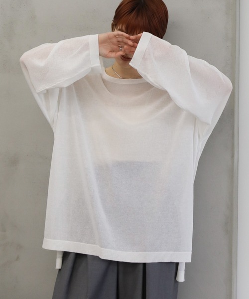 select MOCA(セレクトモカ)の「シアーボートネックルーズニット(ニット/セーター・レディース・ブラウン/ブラック/ブルー/オフホワイト・FREE)」の14枚目の写真