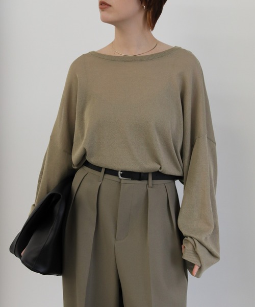 select MOCA(セレクトモカ)の「シアーボートネックルーズニット(ニット/セーター・レディース・ブラウン/ブラック/ブルー/オフホワイト・FREE)」の21枚目の写真