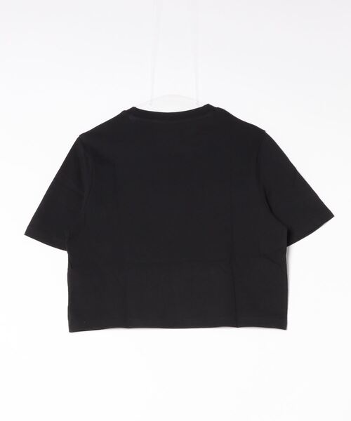 Reebok(リーボック)の「ビッグロゴ クロップTシャツ / IDENTITY BIG LOGO CROP TEE(Tシャツ/カットソー・レディース・ライトグレー/ブラック/ホワイト系その他・LARGE/MEDIUM/SMALL/XX-LARGE/X-LARGE/X-SMALL)」の19枚目の写真