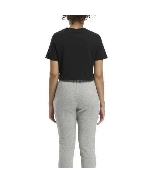 Reebok(リーボック)の「ビッグロゴ クロップTシャツ / IDENTITY BIG LOGO CROP TEE(Tシャツ/カットソー・レディース・ライトグレー/ブラック/ホワイト系その他・LARGE/MEDIUM/SMALL/XX-LARGE/X-LARGE/X-SMALL)」の4枚目の写真