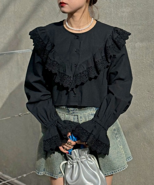 CIAOPANIC(チャオパニック)の「INDIAビッグカラーショート丈ブラウス(シャツ/ブラウス・レディース・サックスブルー/オフホワイト/ブラック・FREE)」の1枚目の写真