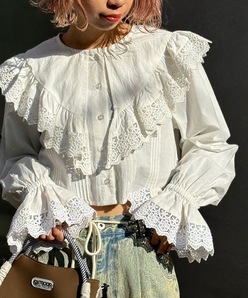 CIAOPANIC(チャオパニック)の「INDIAビッグカラーショート丈ブラウス(シャツ/ブラウス・レディース・サックスブルー/オフホワイト/ブラック・FREE)」の8枚目の写真