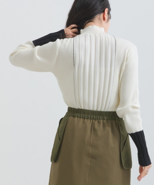 terrace(テラス)の「ライン配色ハイネックリブニット長袖プルオーバー(ニット/セーター・レディース・オフホワイト/ブルー/グレー/ブラック・MEDIUM)」の7枚目の写真