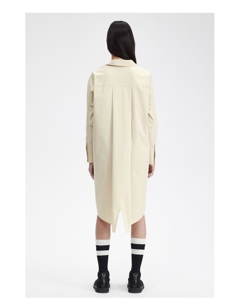 FRED PERRY（フレッドペリー）の「Fishtail Hem Shirt Dress（シャツ
