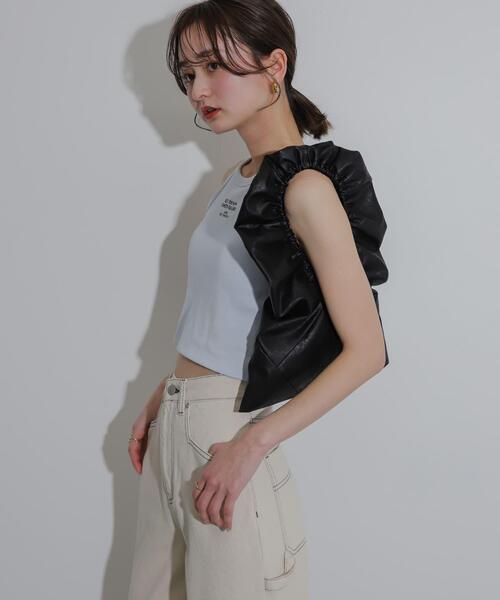 SENSE OF PLACE by URBAN RESEARCH（センスオブプレイスバイアーバンリサーチ）の「ギャザーハンドバッグ（ハンドバッグ・レディース・アイボリー/ブラック/レッド・ONE）」の15枚目の写真