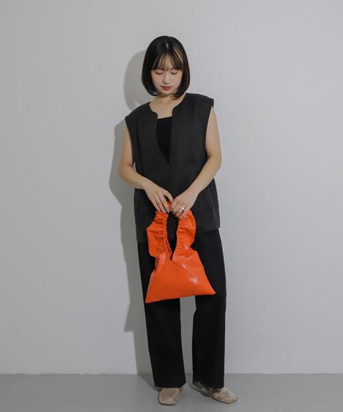 SENSE OF PLACE by URBAN RESEARCH（センスオブプレイスバイアーバンリサーチ）の「ギャザーハンドバッグ（ハンドバッグ・レディース・アイボリー/ブラック/レッド・ONE）」の6枚目の写真