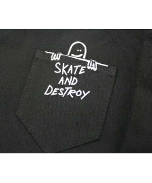 THRASHER(スラッシャー)の「THRASHER スラッシャー Shoulder Bag(ST)(ショルダーバッグ・メンズ・ベージュ系その他/ホワイト系その他/ブラック系その他/グレー系その他/ホワイト系その他2/ブラック系その他2・FREE)」の13枚目の写真