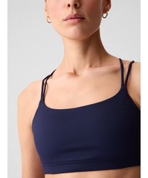 GAP（ギャップ）の「GapFit パワー ミディアムインパクト ストラップスポーツブラ（スポーツブラ・レディース）」