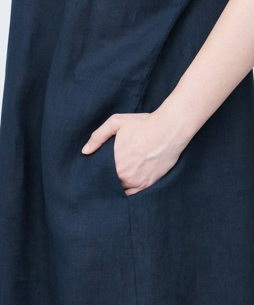無印良品(ムジルシリョウヒン)の「婦人 リネン 洗いざらしスキッパーカラー半袖ワンピース(ワンピース・レディース・ホワイト系4/ネイビー系/イエロー系3・XL/L/M/S/XS)」の16枚目の写真